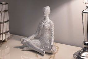 Dekofigur Yoga Frau Weiß 23 cm – Skulptur Deko