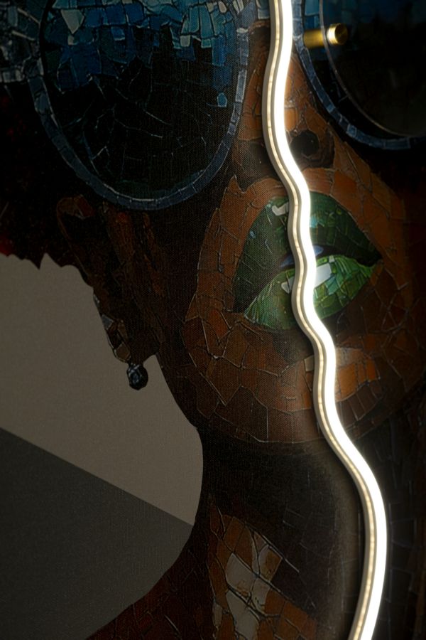 LED-Bild Afro Frau Bunt – Leinwandbild Deko