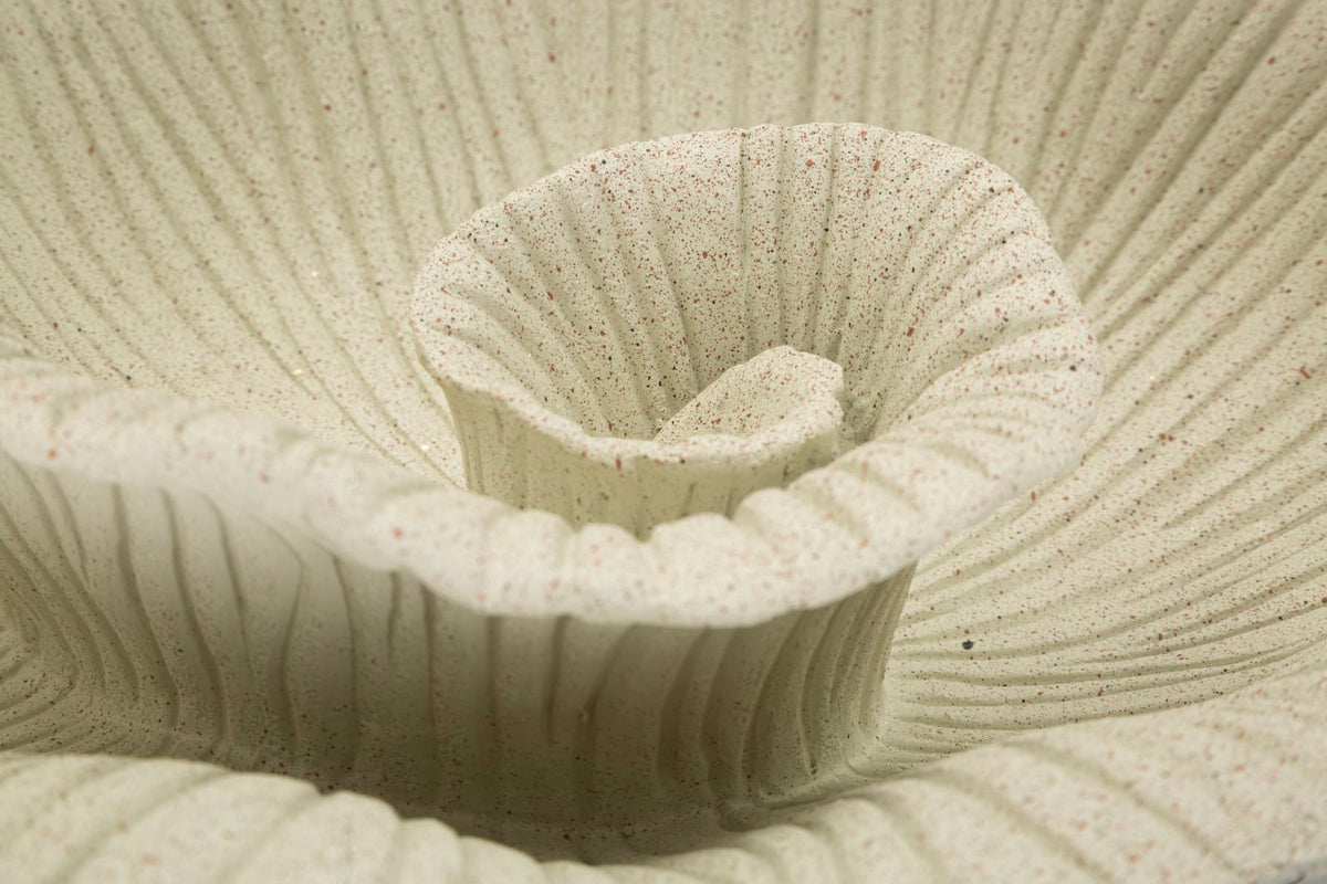 Dekotablett Blütenblätter Sand 13 cm – Schmuckschale