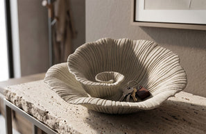 Dekotablett Blütenblätter Sand 13 cm – Schmuckschale